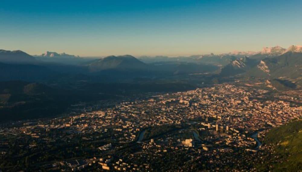 Ibis Grenoble Gare Hotel Exterior foto